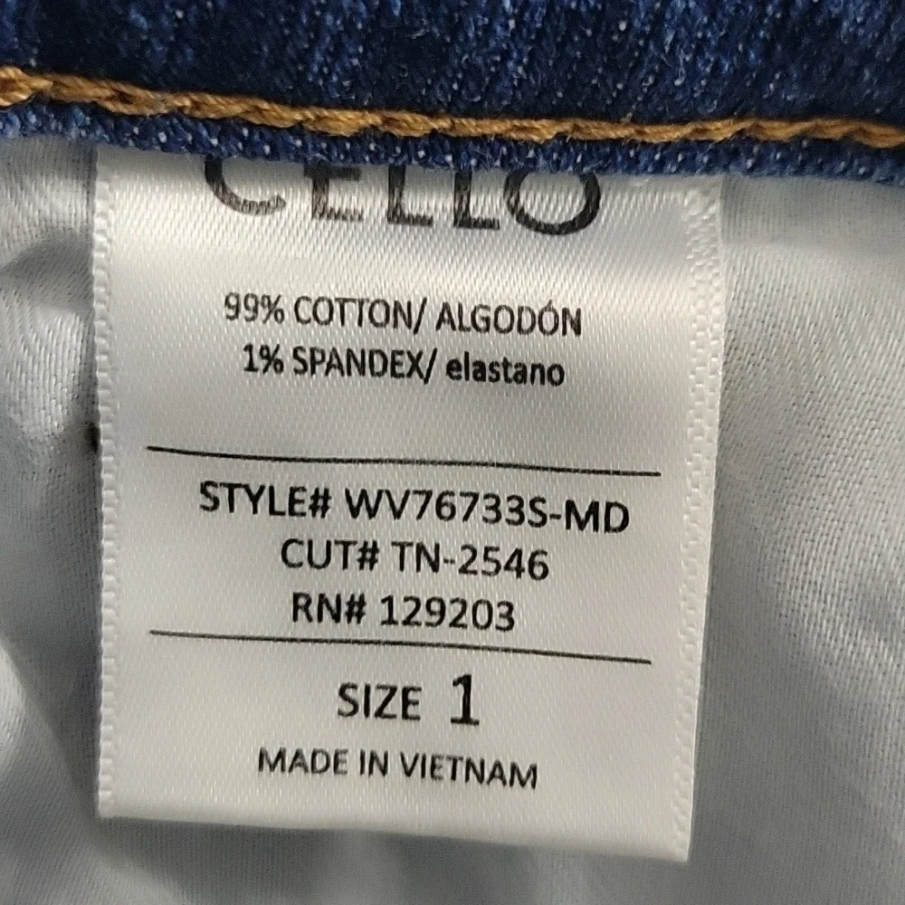 Cello Distressed Jeans - Picture 6 of 8